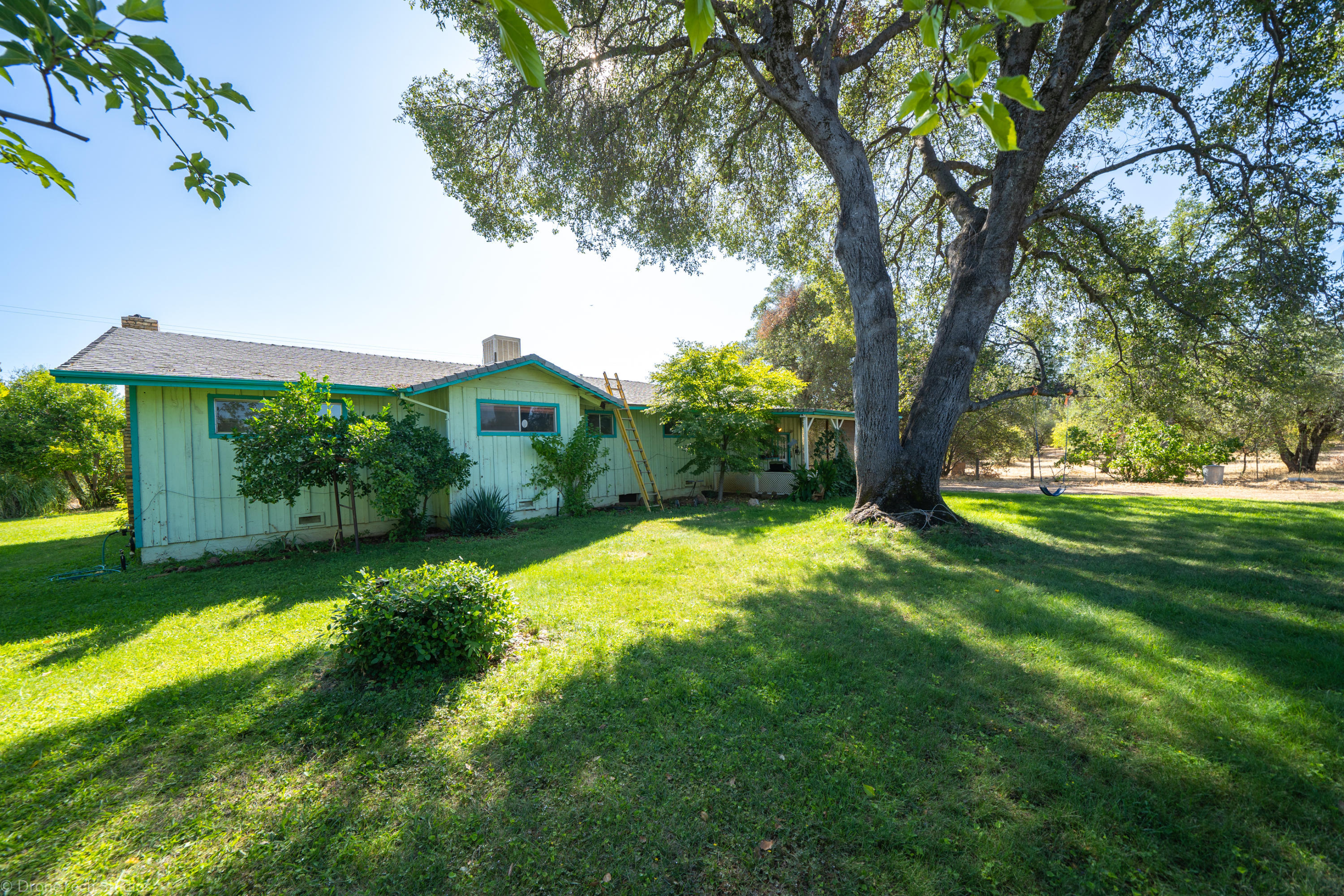 9962 Winegar Road Redding, CA 96003 - Photo 15 of 74 9962 Winegar Rd-33