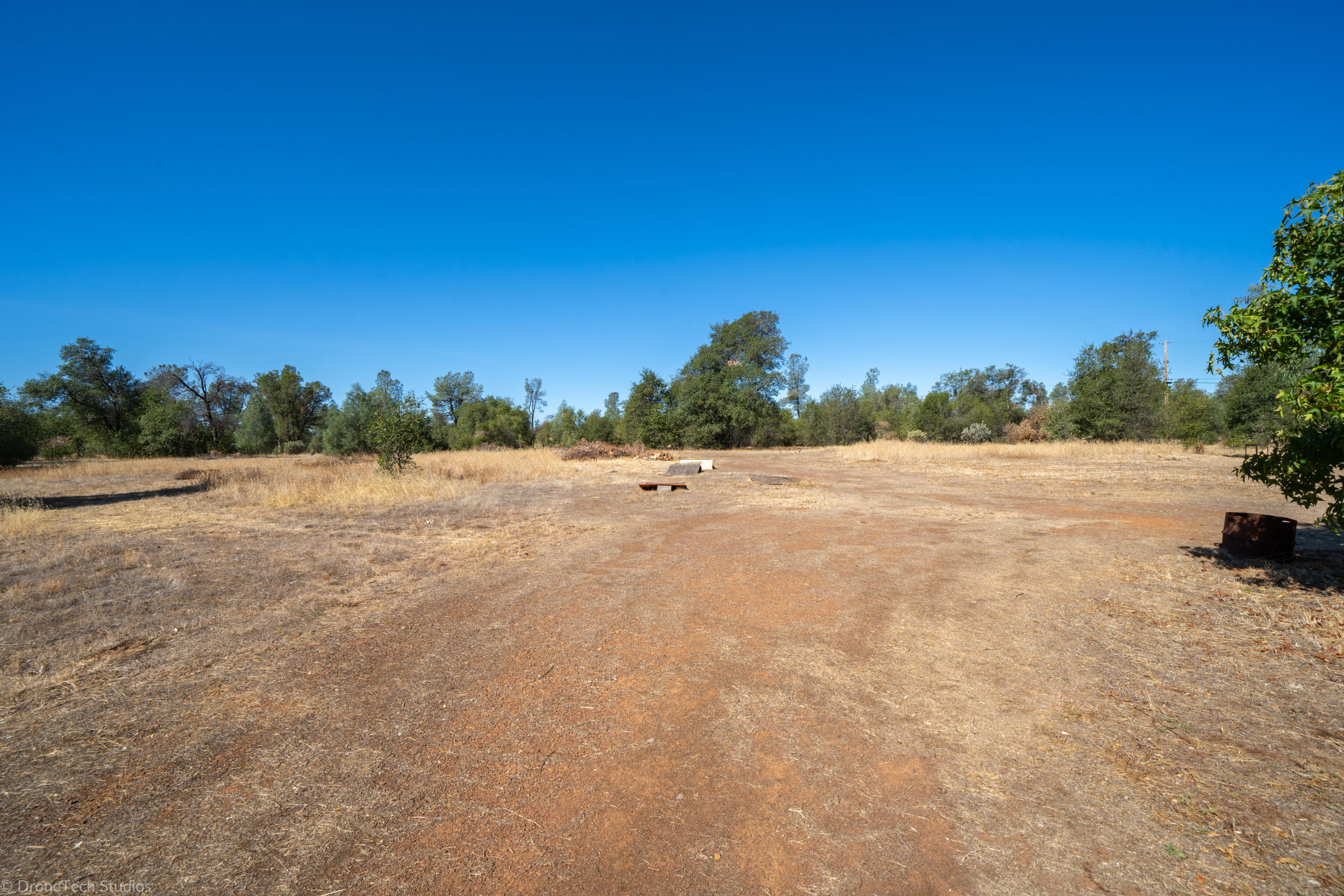 9962 Winegar Road Redding, CA 96003 - Photo 27 of 74 9962 Winegar Rd-50