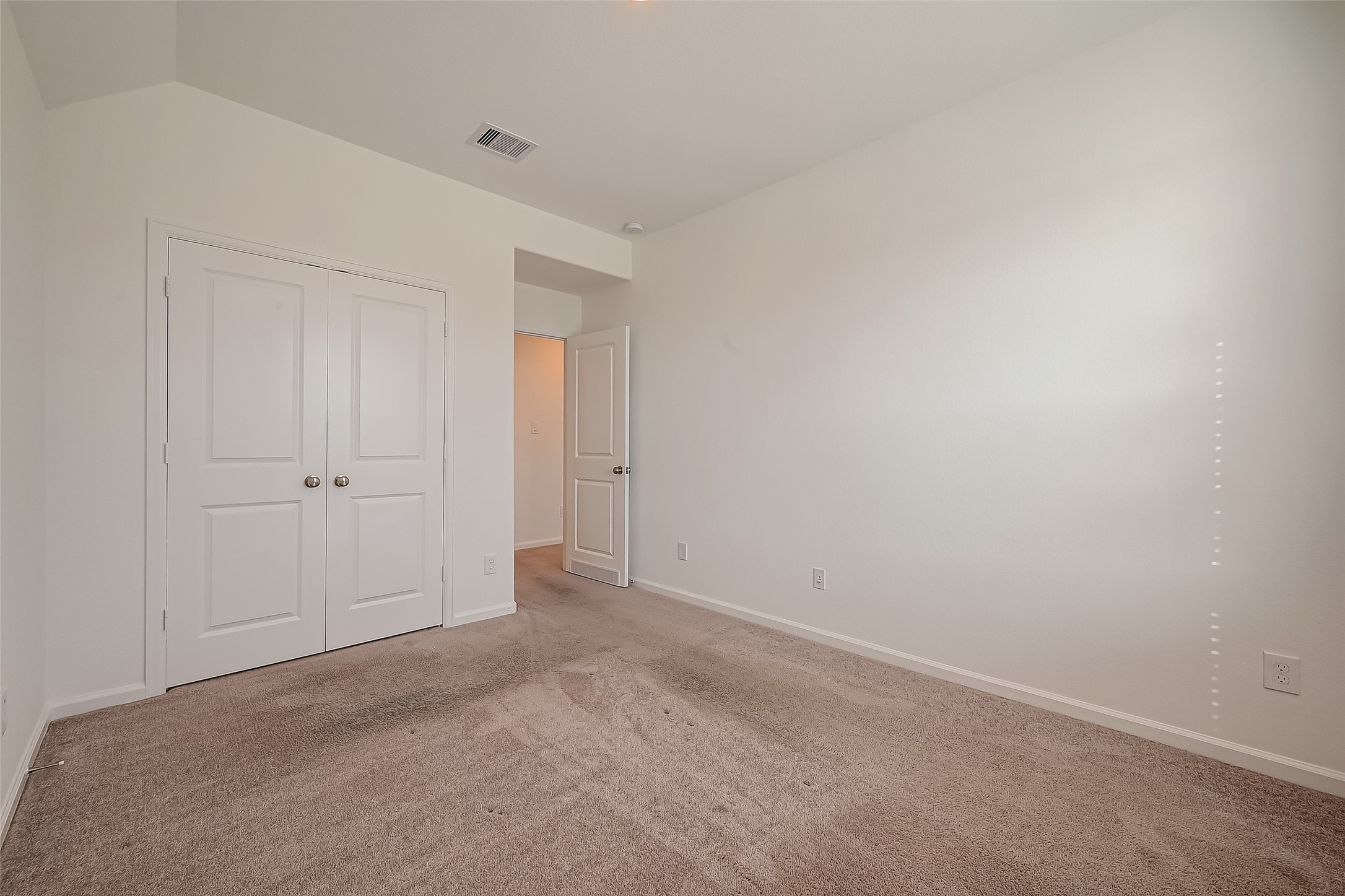 5010 Slate Prt Court Rosenberg, TX 77469 - Photo 19 of 39 a view of an empty room