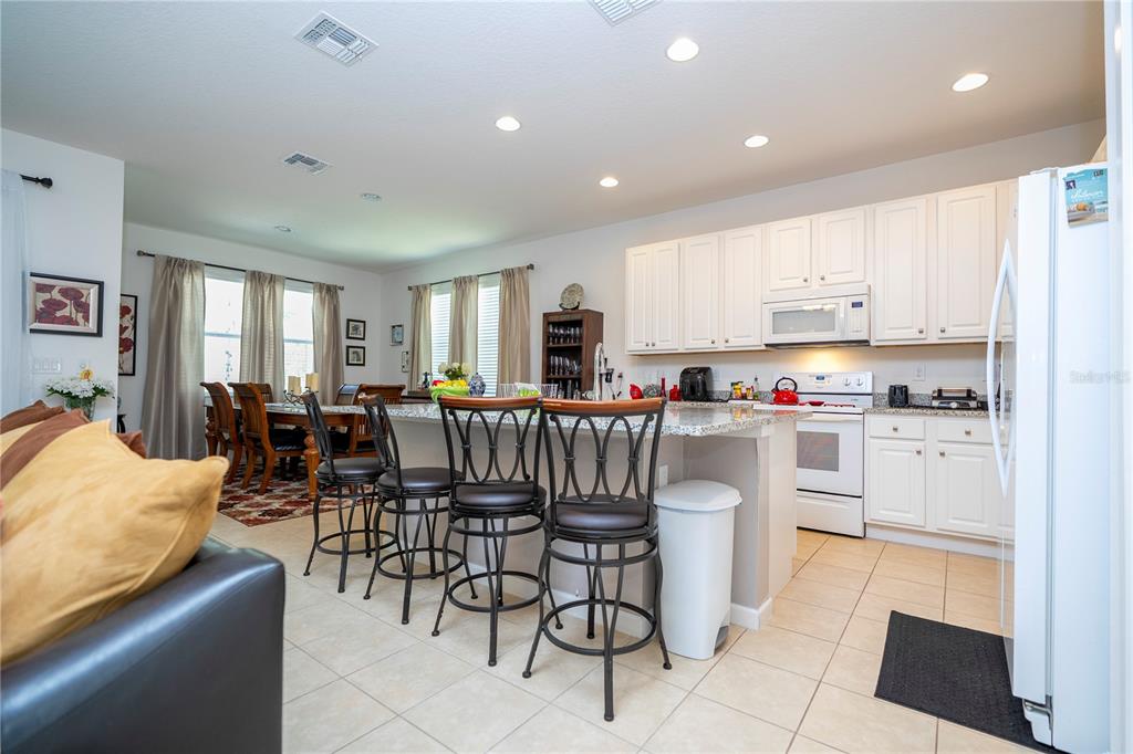 4561 Cabello Loop Kissimmee, FL 34746 - Photo 27 of 100