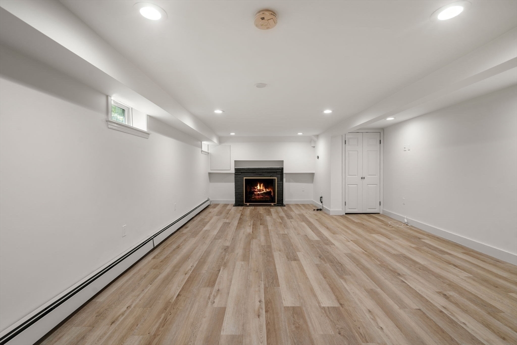 443 Great Plain Avenue Needham, MA 02492 - Photo 18 of 19