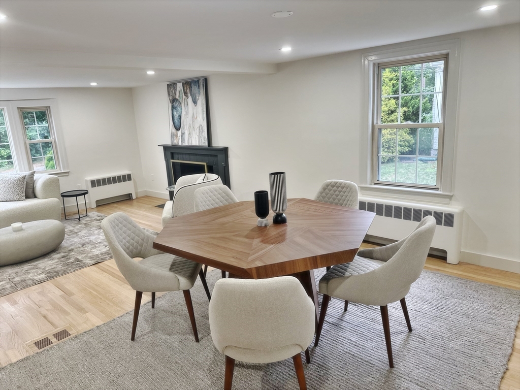 443 Great Plain Avenue Needham, MA 02492 - Photo 2 of 19