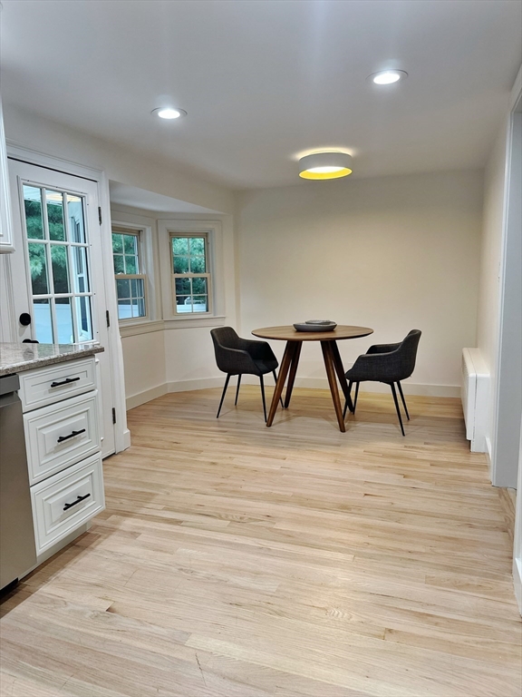 443 Great Plain Avenue Needham, MA 02492 - Photo 4 of 19