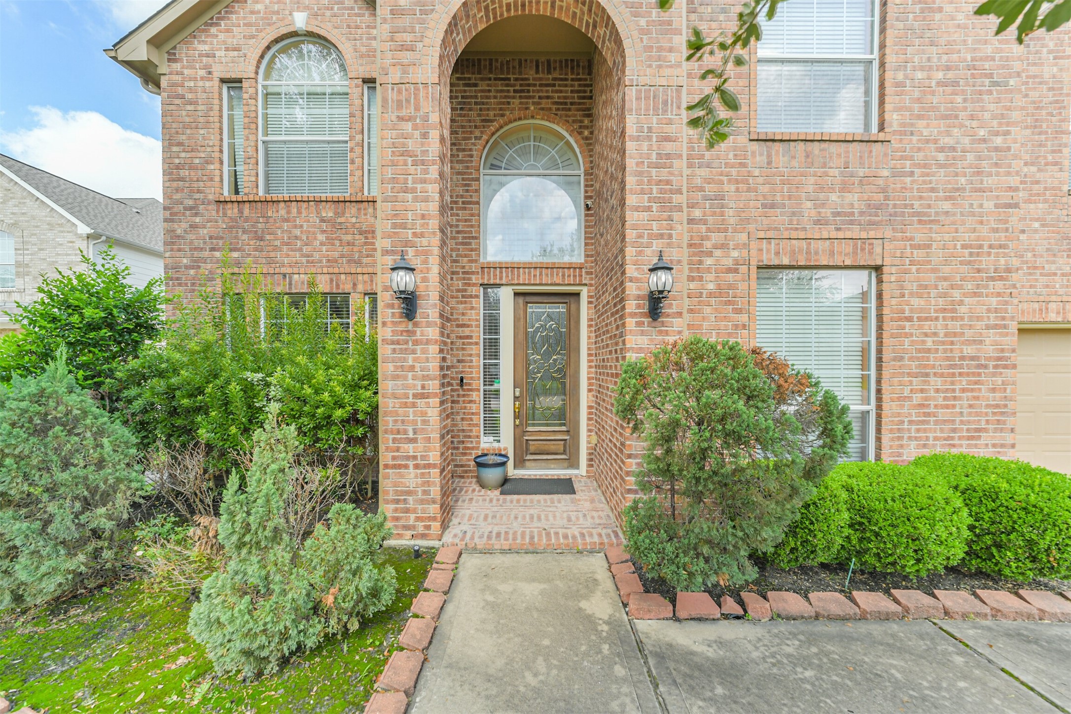 22015 Bridgestone Eagle Court Spring, TX 77388 - Photo 3 of 48