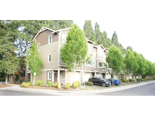 $364,900 | 188 Northeast 79th Avenue, Hillsboro, OR 97006