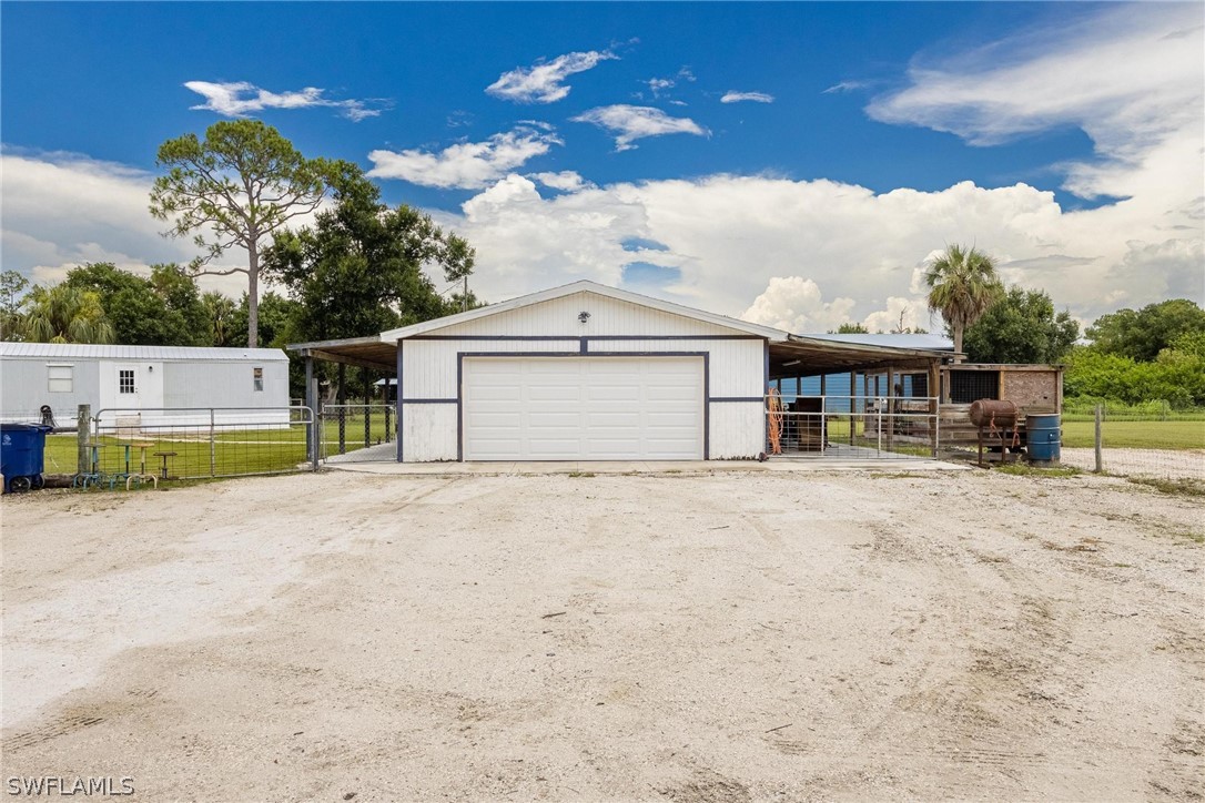 19600 Skipper Road North Fort Myers, FL 33917 - Photo 20 of 36 Gallery Image 20