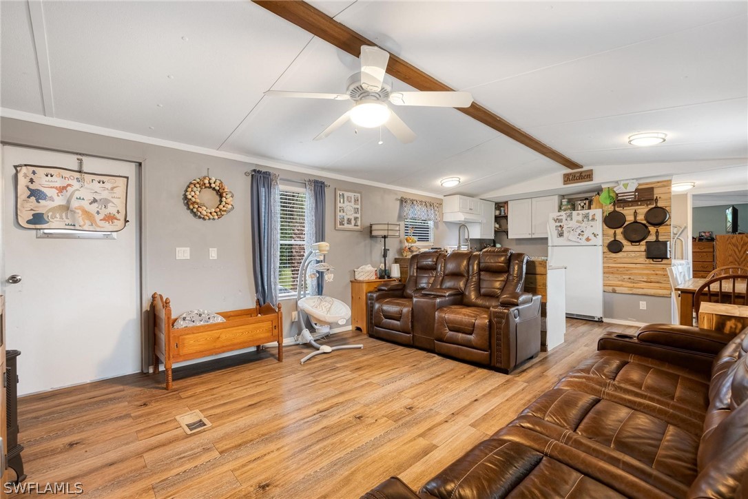 19600 Skipper Road North Fort Myers, FL 33917 - Photo 6 of 36 Gallery Image 6