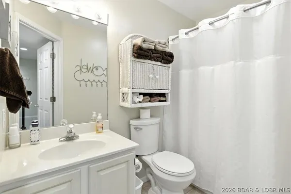 $349,000 | 222 Park Pl Lane, Unit 3A, Kaiser, MO 65047