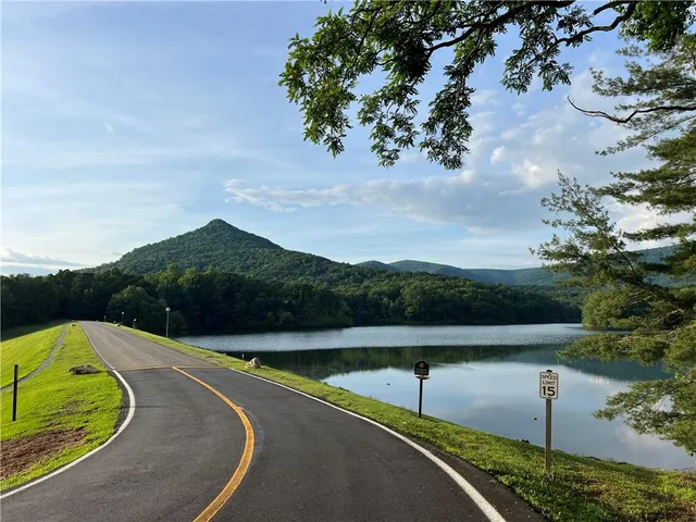 $710,000 | 228 Sleepy Hollow Circle, Jasper, GA 30143