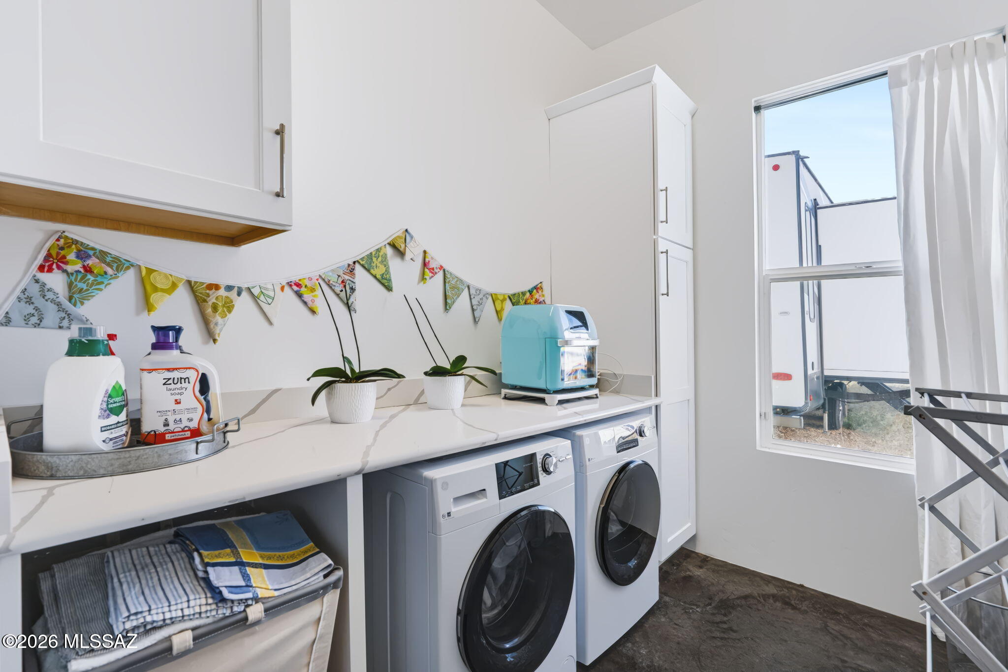 23 Baca Corte Nogales, AZ 85621 - Photo 33 of 47 Laundry Room