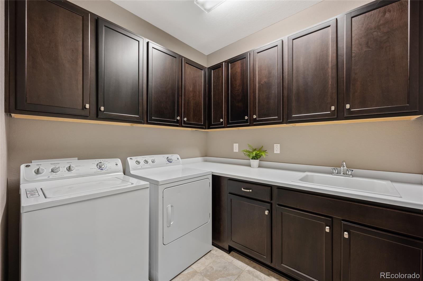 2762 Rising Moon Way Castle Rock, CO 80109 - Photo 26 of 40 Gallery Image 26