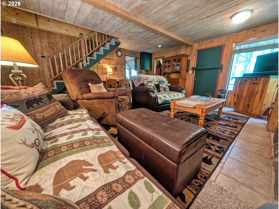 73867 Nf-20e Rhododendron, OR 97049 - Photo 11 of 41 Gallery Image 11