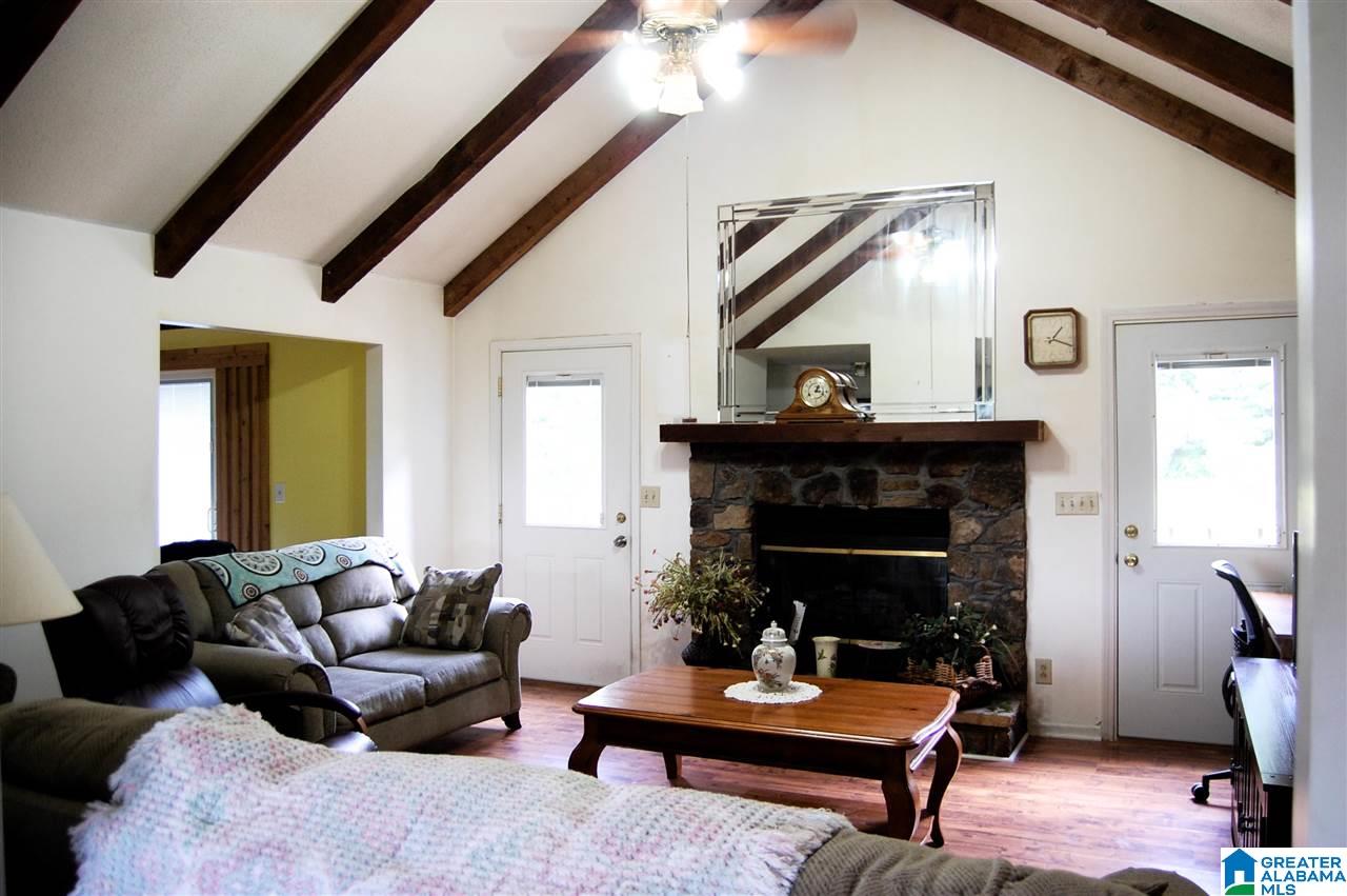290 Sitton Road Hayden, AL 35079 - Photo 2 of 11