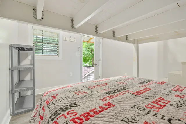 $459,900 | 4053 Deer Creek Road, Linden, TN 37096