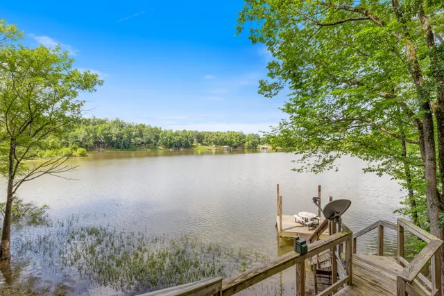 $459,900 | 4053 Deer Creek Road, Linden, TN 37096