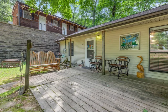 $459,900 | 4053 Deer Creek Road, Linden, TN 37096