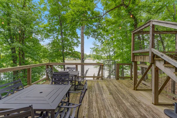 $459,900 | 4053 Deer Creek Road, Linden, TN 37096