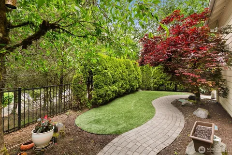 $1,250,000 | 23410 Northeast 129th Court, Redmond, WA 98053