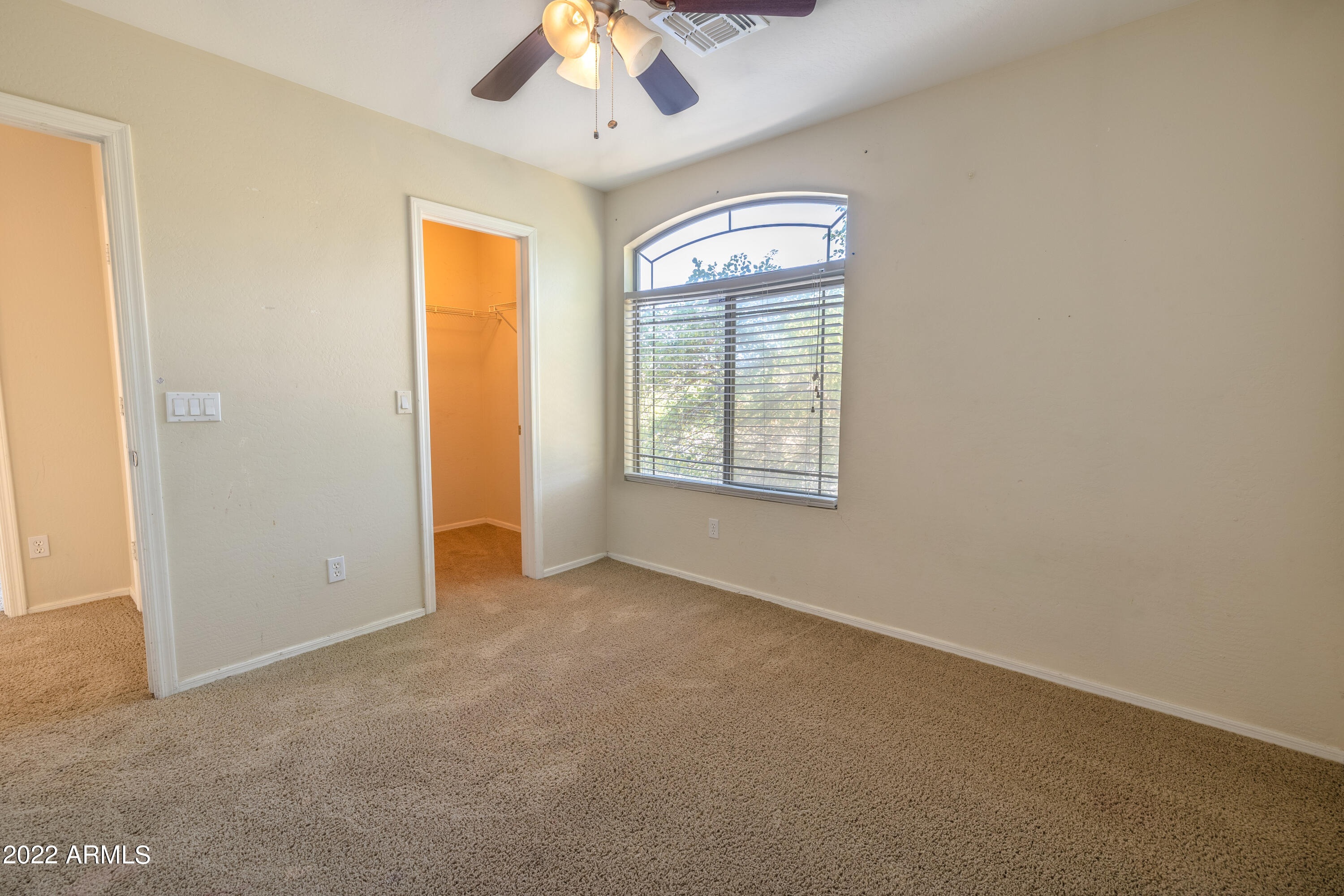 3233 West Pecan Road Phoenix, AZ 85041 - Photo 22 of 35 Room 1