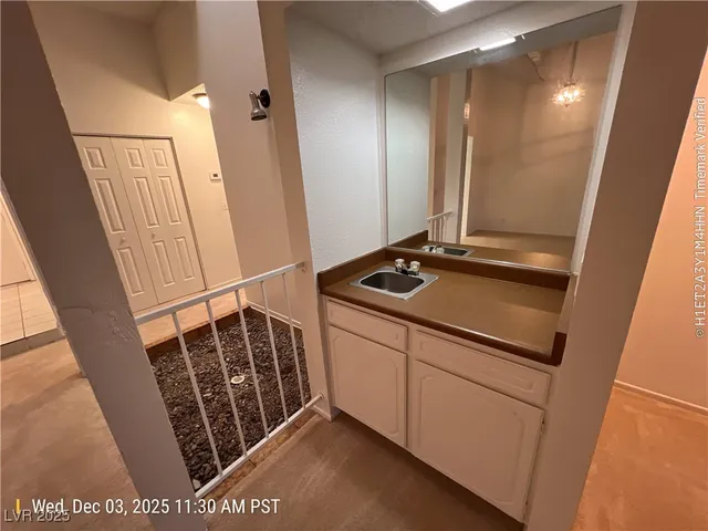 $1,648 | 2417 Lourdes Avenue, Las Vegas, NV 89102