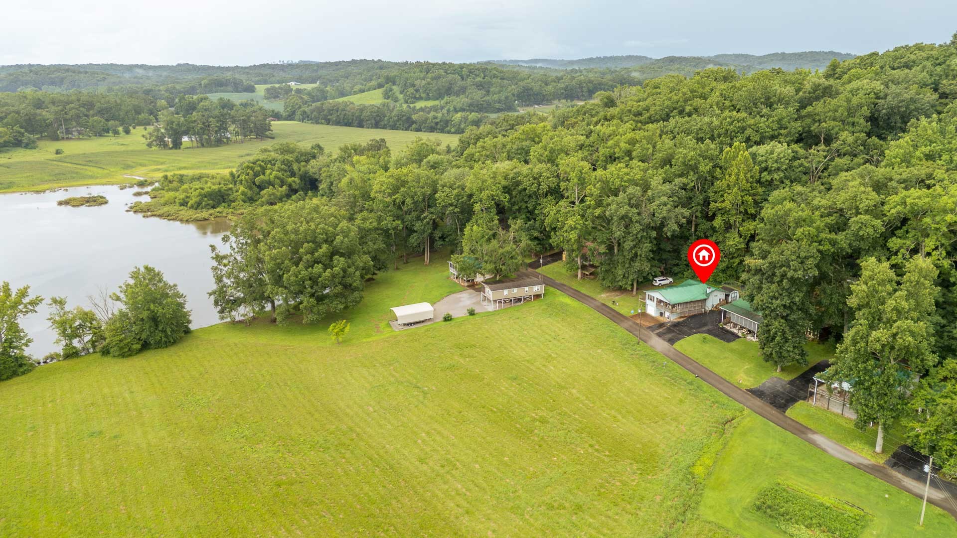 982 Lost Creek Boat Dock Road Decaturville, TN 38329 - Photo 10 of 69 Gallery Image 10