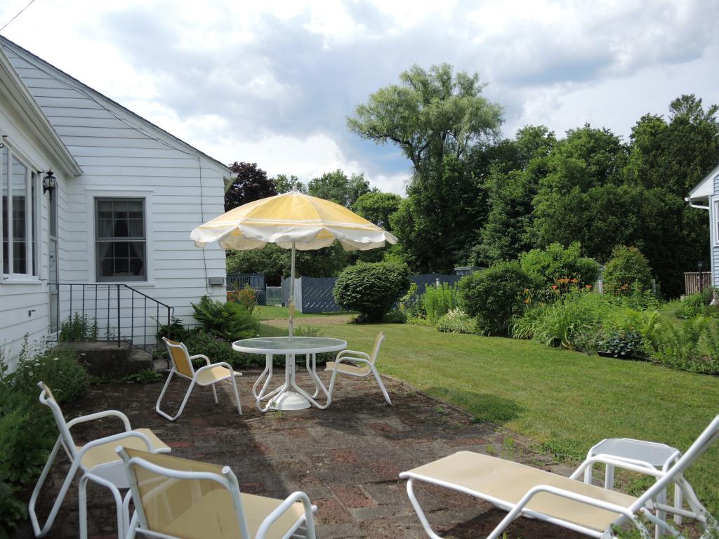 227 North Church Street Rutland, VT 05701 - Photo 2 of 19