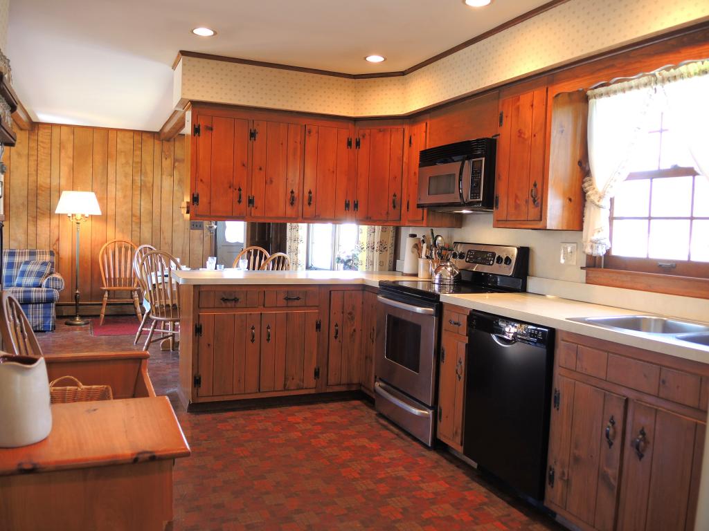 227 North Church Street Rutland, VT 05701 - Photo 6 of 19