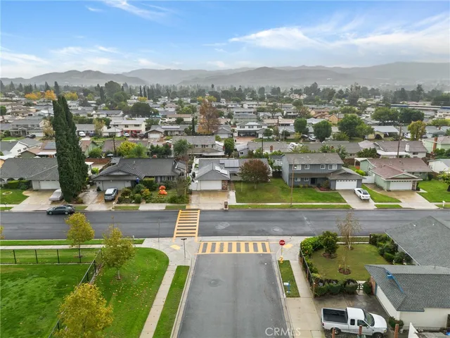 a black and white photo of a refrigerator