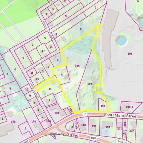 $1 | 190-194 East Main Street, Milford, MA 01757