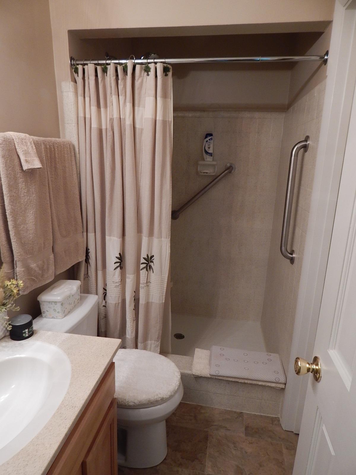 205 Andrea Lane Hanahan, SC 29410 - Photo 12 of 36 12