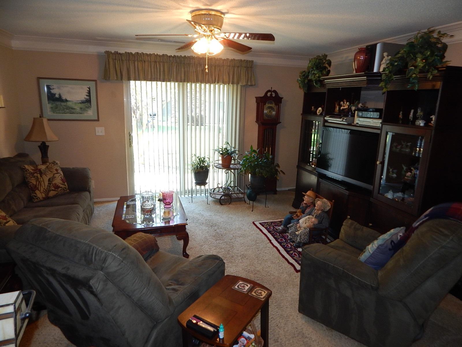 205 Andrea Lane Hanahan, SC 29410 - Photo 8 of 36 8