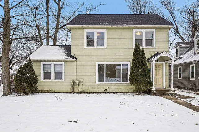 $179,900 | 903 Southworth Terrace, Kalamazoo, MI 49048