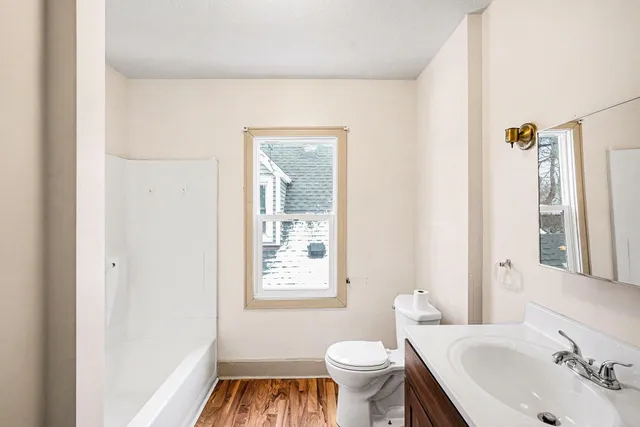 $179,900 | 903 Southworth Terrace, Kalamazoo, MI 49048