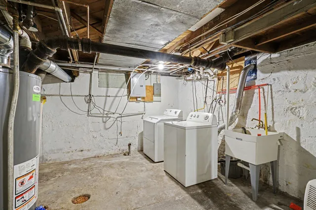 $179,900 | 903 Southworth Terrace, Kalamazoo, MI 49048