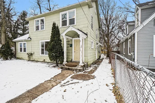 $179,900 | 903 Southworth Terrace, Kalamazoo, MI 49048