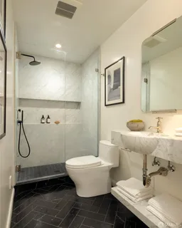 $4,500,000 | 844 Clayton Street, San Francisco, CA 94117