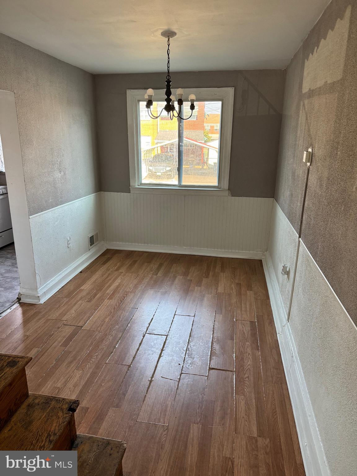 1908 Inverton Road Dundalk, MD 21222 - Photo 5 of 16