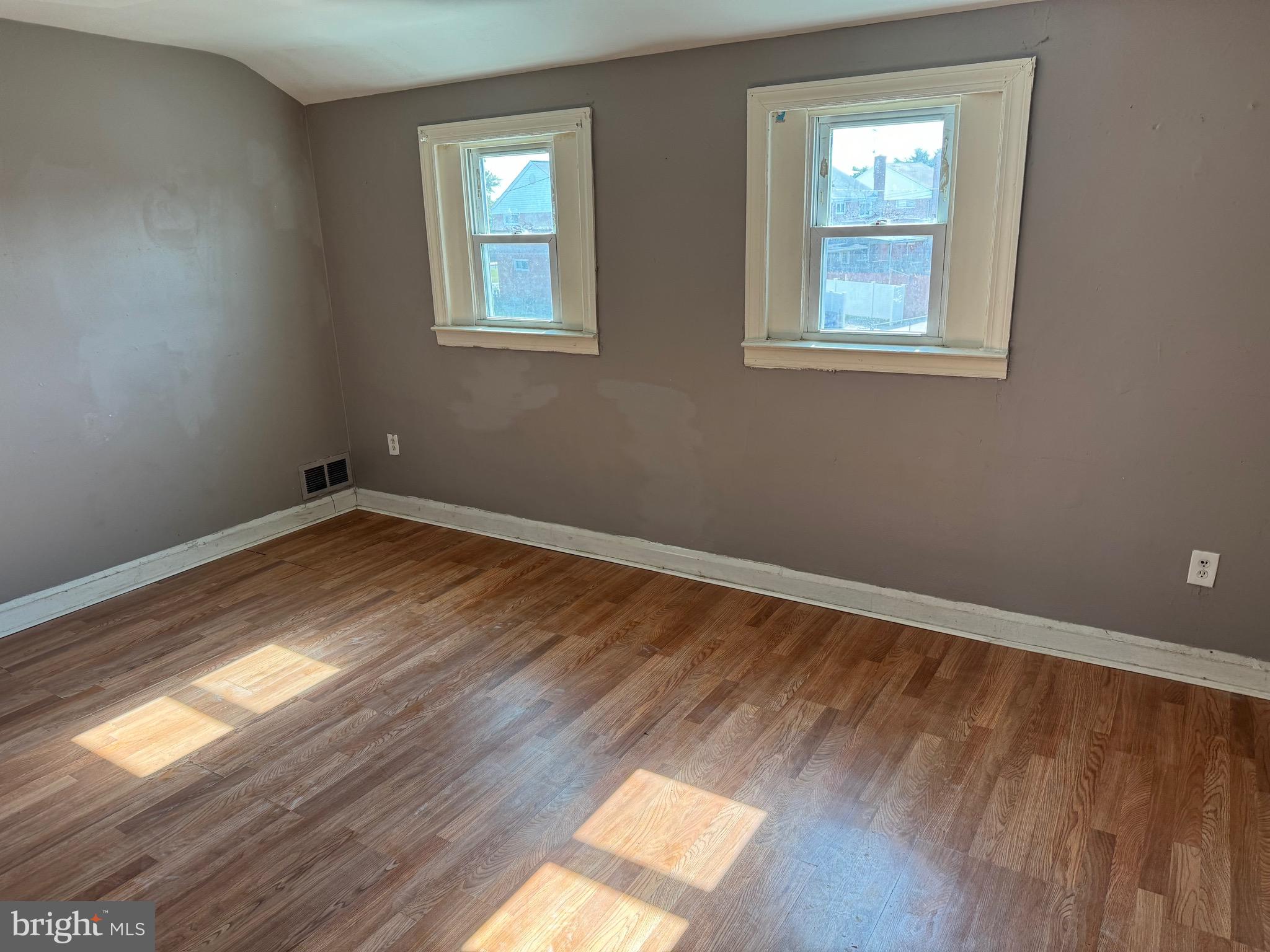 1908 Inverton Road Dundalk, MD 21222 - Photo 6 of 16