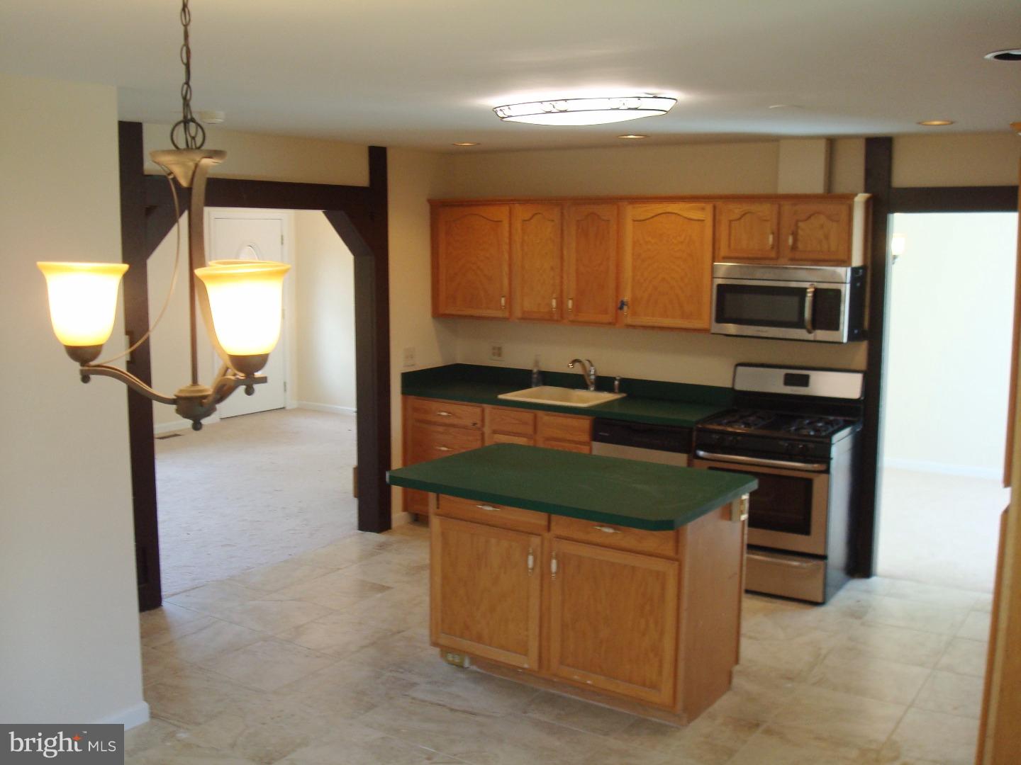 504 Fairhurst Road Fairless Hills, PA 19030 - Photo 5 of 21 Kitchen