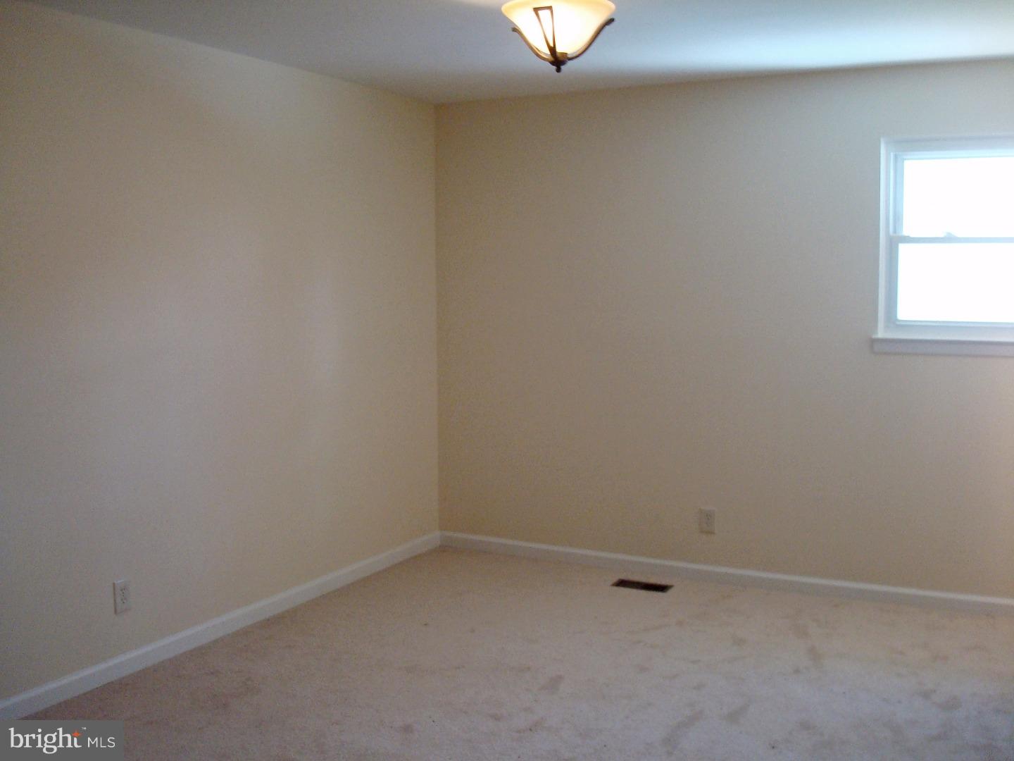 504 Fairhurst Road Fairless Hills, PA 19030 - Photo 10 of 21 Master Bedroom