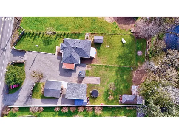 $515,000 | 18191 Highway 211, Molalla, OR 97038