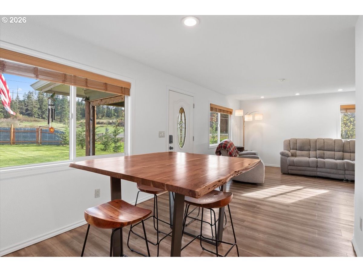 18191 Highway 211 Molalla, OR 97038 - Photo 10 of 42