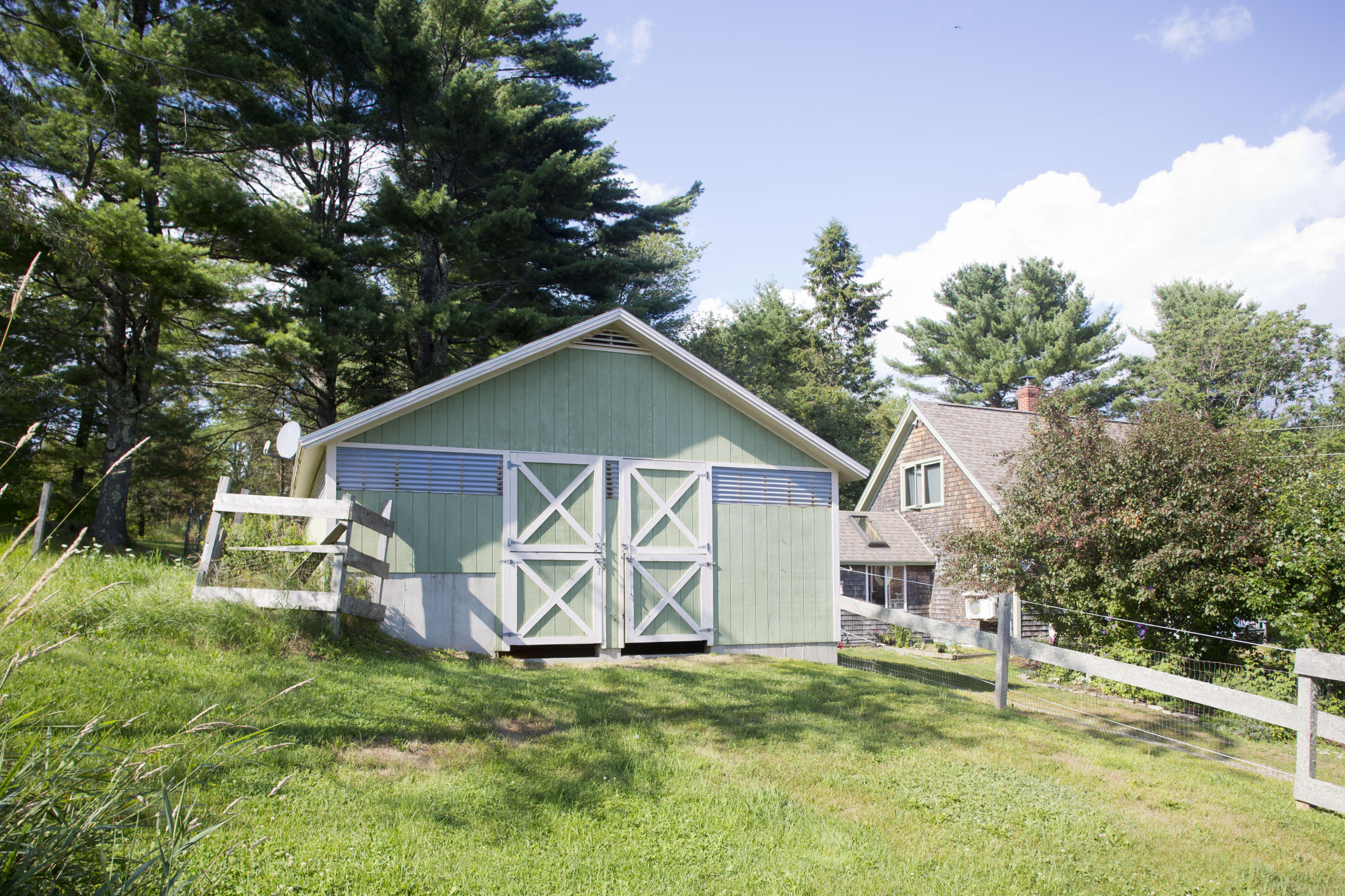 199 Monroe Road Winterport, ME 04496 - Photo 20 of 35 Barn