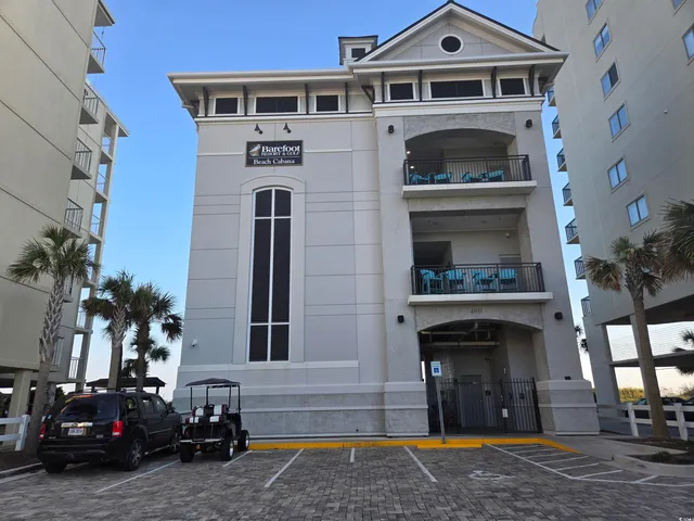 $329,221 | 5825 Catalina Drive, Unit 221, North Myrtle Beach, SC 29582