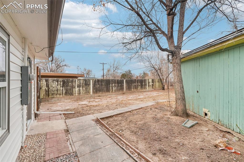 740 East Rio Grande Street Colorado Springs, CO 80903 - Photo 21 of 25 a view of a house with a yard