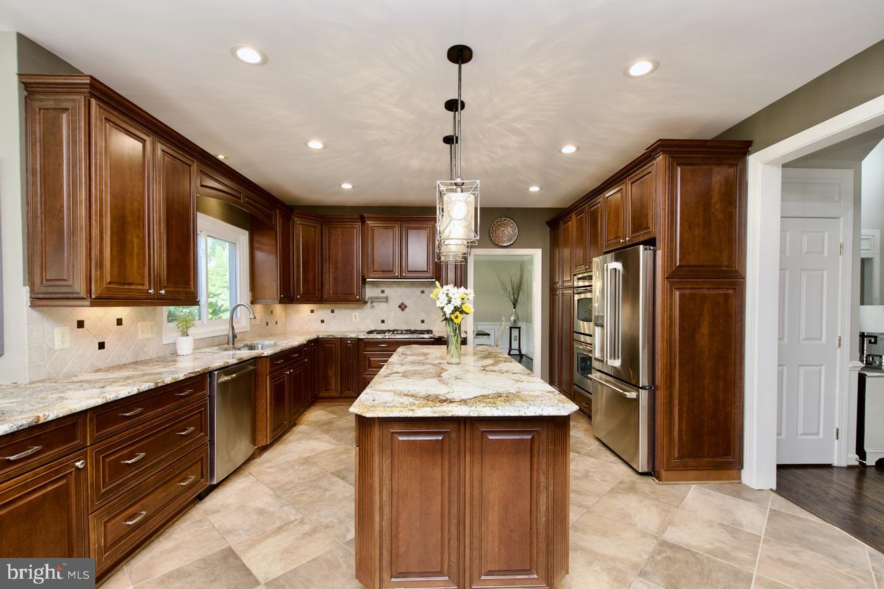 5495 Ashleigh Road Fairfax, VA 22030 - Photo 14 of 65 Gallery Image 14