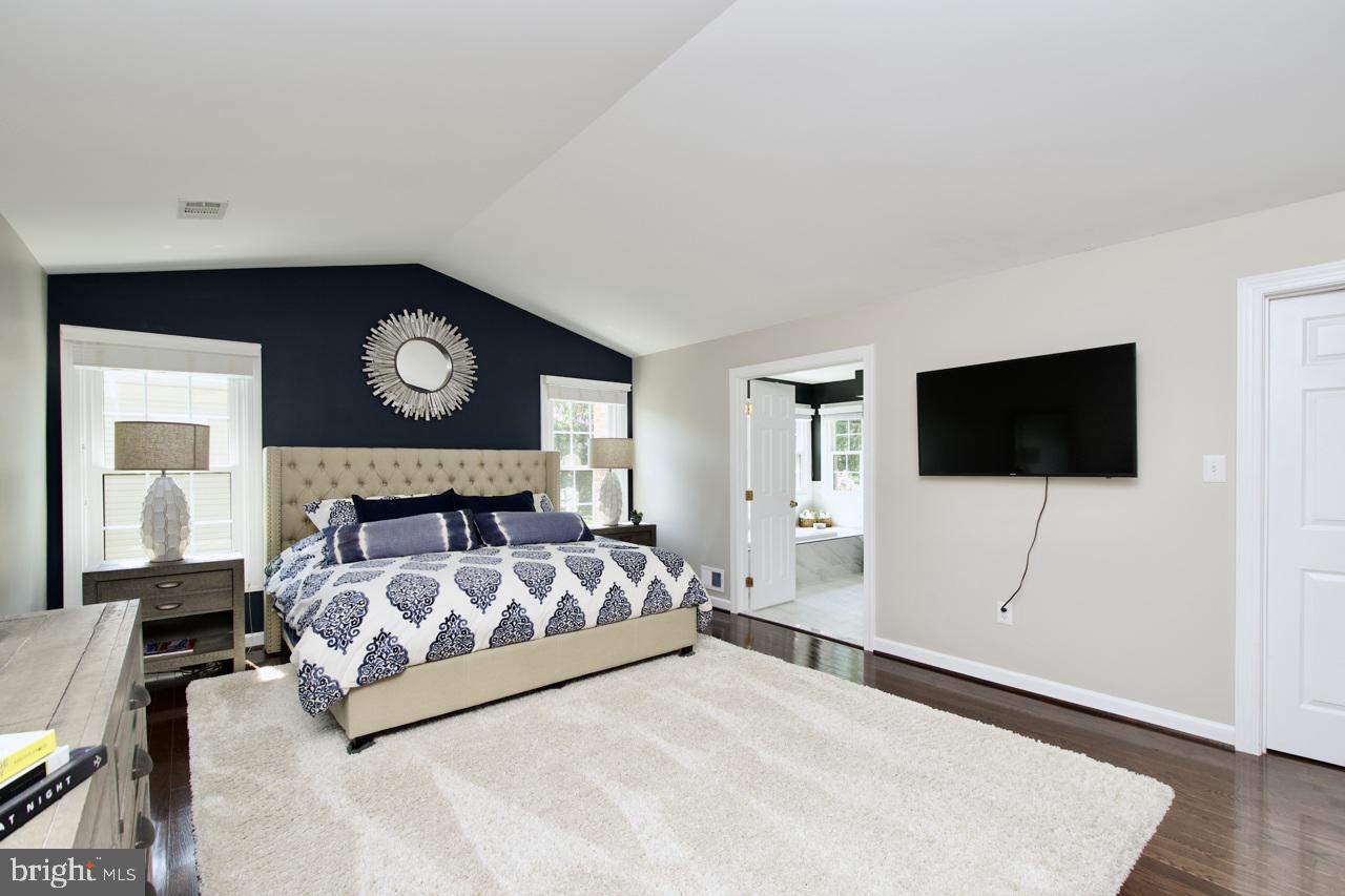 5495 Ashleigh Road Fairfax, VA 22030 - Photo 39 of 65 Gallery Image 39