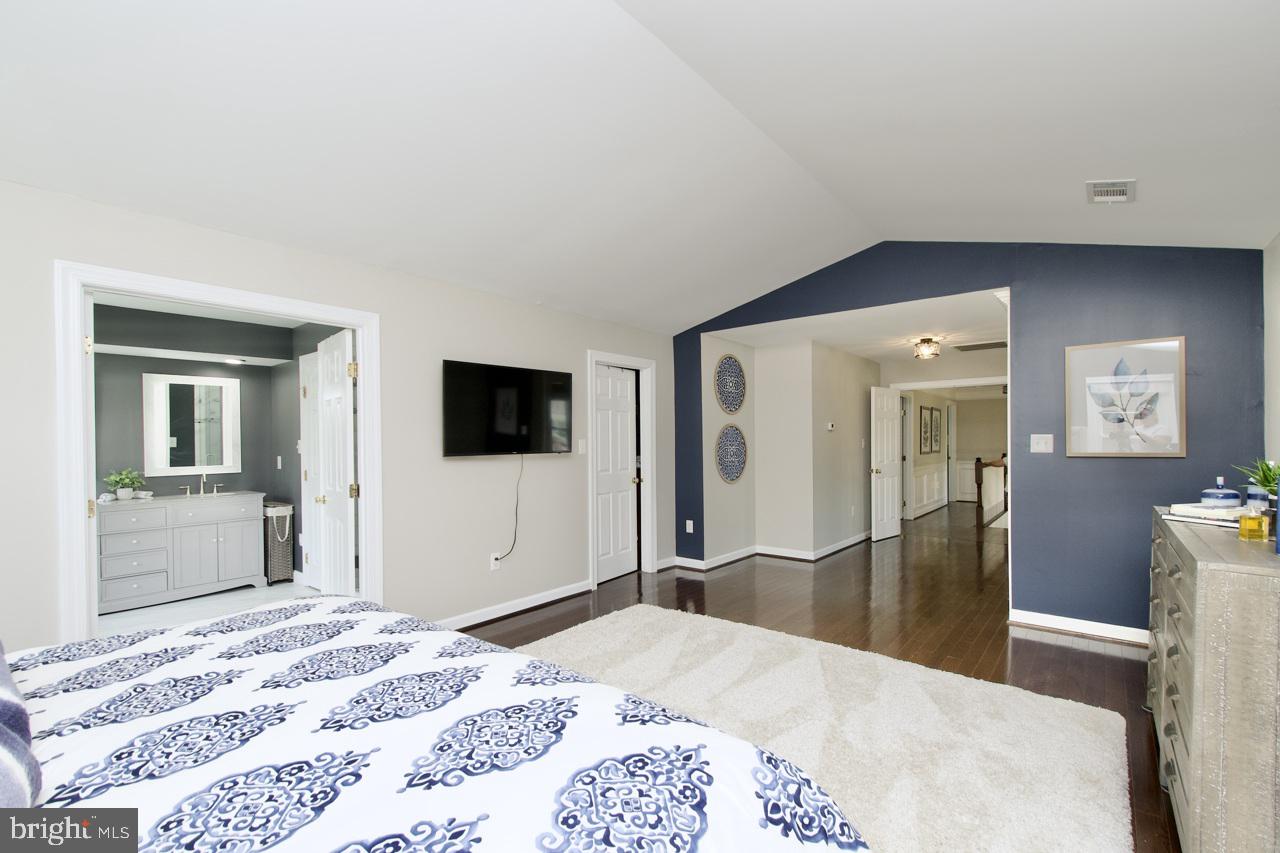 5495 Ashleigh Road Fairfax, VA 22030 - Photo 41 of 65 Gallery Image 41