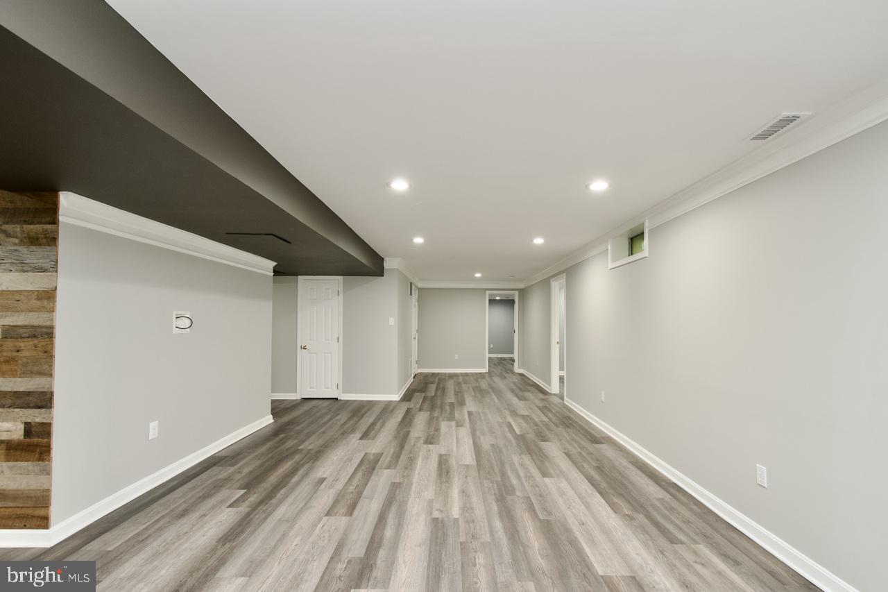 5495 Ashleigh Road Fairfax, VA 22030 - Photo 48 of 65 Gallery Image 48