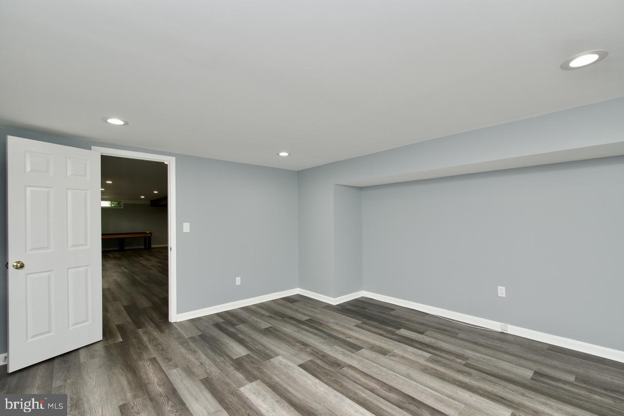 5495 Ashleigh Road Fairfax, VA 22030 - Photo 52 of 65 Gallery Image 52